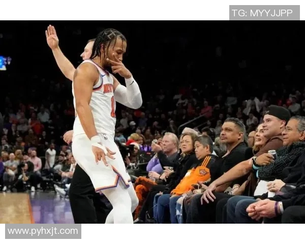 尼克斯与鹈鹕激战正酣腾讯直播全程呈现精彩瞬间